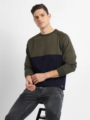 Men's Mock Neck Regular Fit Colourblock Olive Sweatshirt