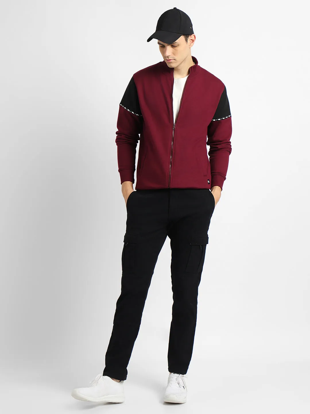 Men's Mock Neck Regular Fit Panelling Maroon Sweatshirt