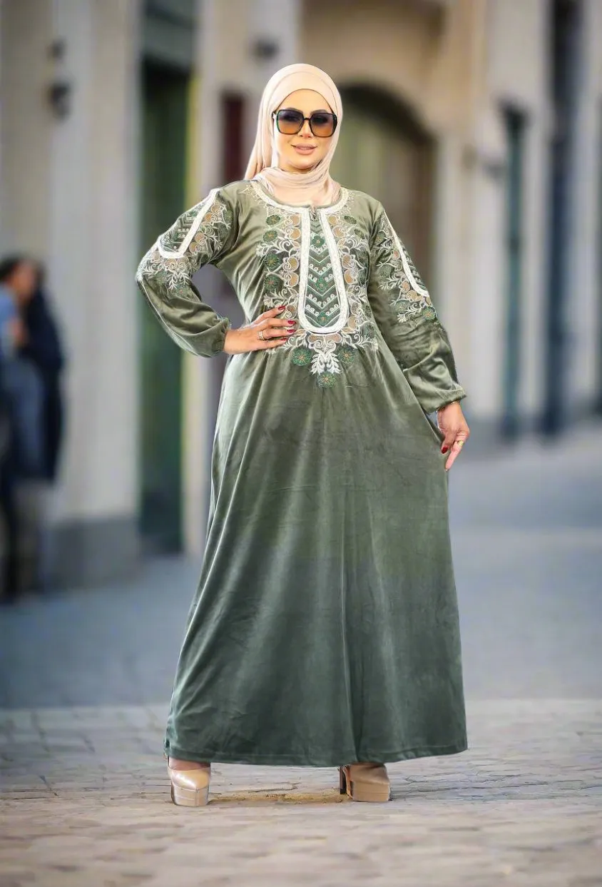 Women's winter plush abaya